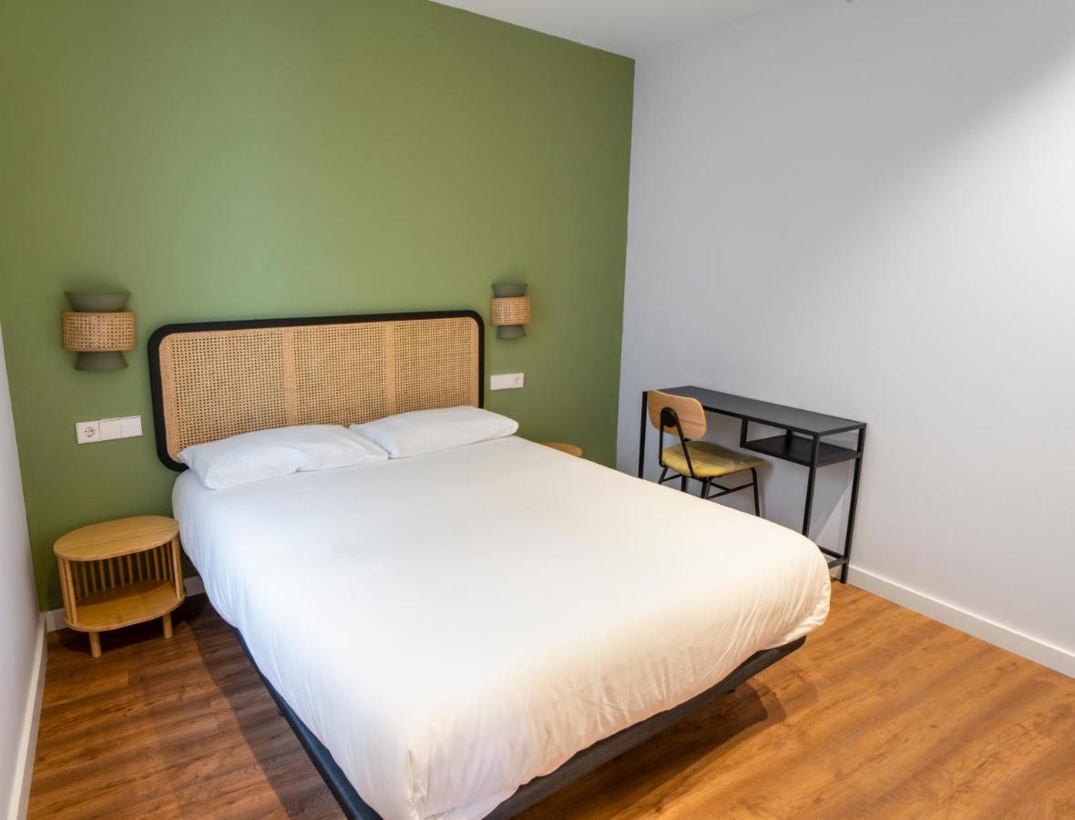 Caliu Apartments Barcelona - Camp Nou L'Hospitalet de Llobregat Eksteriør billede