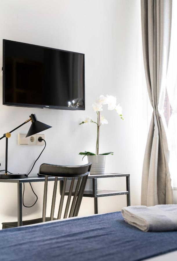 Caliu Apartments Barcelona - Camp Nou L'Hospitalet de Llobregat Eksteriør billede